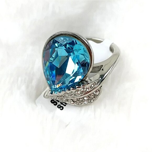 Women's Cocktail Ring Blue Tear Drop Rhinestone Ring Hypoallergenic - Picture 7 of 11